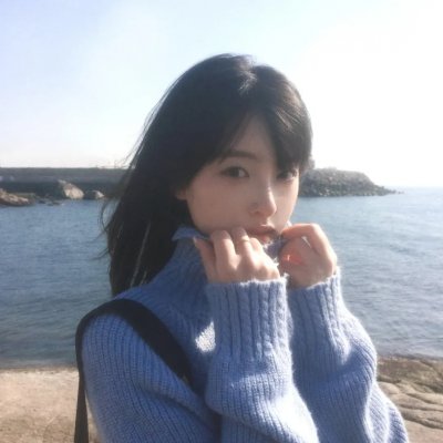 报告陛下小公主又拿玉玺砸核桃